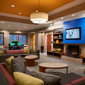 courtyard-by-marriott-downtown-toronto.niagara-fallshotels.com/